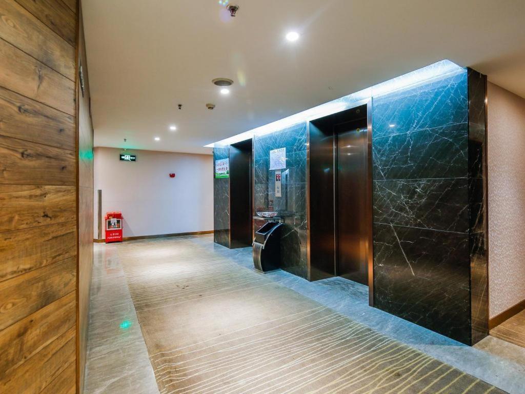 Insail Hotels Canton Esterno foto